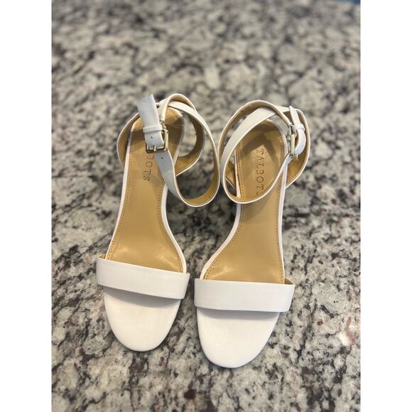 Talbots ankle strap block heels size 8.5 - Picture 2 of 10